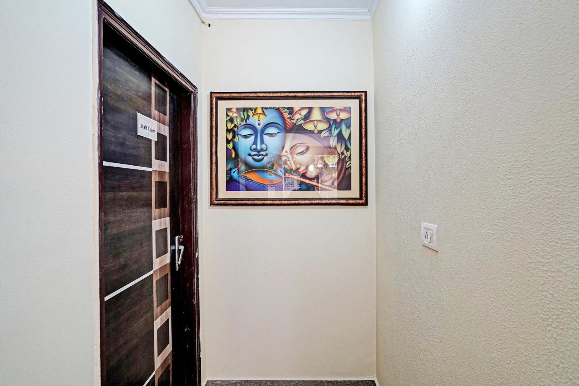 Hotel O Golden Imperial Greater Noida Exterior foto